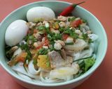 Hình bước làm 2 của món Mì quảng tôm thịt