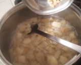 A picture of step 3 of Chatpati Kachi Keri Chuski.