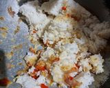 Foto langkah ke 5 dari resep Nasi Goreng Kampung Sederhana.