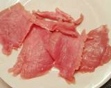 Foto del paso 3 de la receta Filetes de solomillo de cerdo empanados con ensaladilla