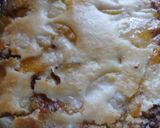 A picture of step 4 of Pear/peach cobbler.