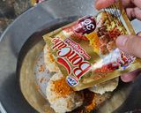 Foto langkah ke 3 dari resep Bola-bola Nasi Uduk.