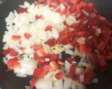Foto del paso 2 de la receta: Berenjena rellena a mi manera 😋