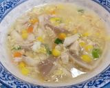 Foto langkah ke 4 dari resep Sup ayam jamur dan jagung manis.