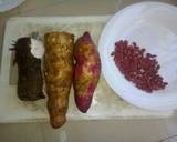 Ground nuts, Cassava, Yam and Arrow root 'soup' porridge recipe step 1 photo