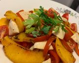 Foto del paso 3 de la receta Ensalada de melocotón 🍑 a la plancha con mozzarella y tomatitos