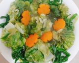 Hình bước làm 4 của món Canh xà lách cuộn