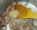 A picture of step 6 of Cuby Chicken Pasta.