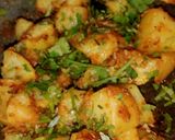 A picture of step 4 of Masala aloo.