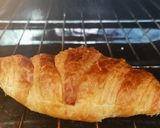 Une image de l'étape 4 de Croissant à la Pomme Façon Tatin.