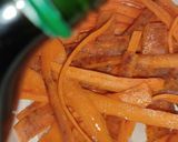 A picture of step 4 of Carrot Peel Crispy Crunchy Chips 🥕😋.
