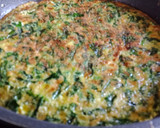 Foto del paso 5 de la receta: Tortilla de espinacas y ajos tiernos