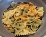 Foto del paso 10 de la receta: Tintorera en salsa con almejas y langostinos