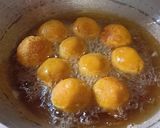 Foto langkah ke 4 dari resep Bola Bola ubi gula merah.