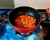 A picture of step 1 of Authentic Bengali Tomato Dates Chutney.