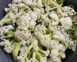 Foto del paso 1 de la receta: 🧀🧀Coliflor con salsa bechamel #singluten, gratinado al roquefort 🧀🧀