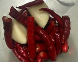 Foto langkah ke 2 dari resep Sambal Baby Cumi.