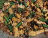Foto langkah ke 4 dari resep Tumis Tempe Kacang Panjang.