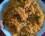 Foto langkah ke 4 dari resep Nasi Goreng Salmon Asap.