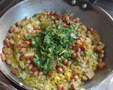 आलू प्याज़ का पोहा(aloo pyaz ka poha recipe in hindi) रेसिपी चरण 3 फोटो
