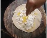 A picture of step 2 of Phinni Roti.