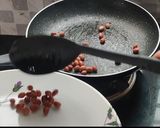 A picture of step 1 of Aloo makhana peanuts falihaar.