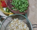 Foto langkah ke 1 dari resep Tumis Tauge Buncis.