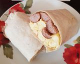A picture of step 5 of My Saturday breakfast wrap 💖.