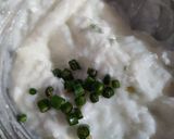 A picture of step 2 of Akhrot mooli ki chutney.