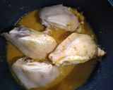 Foto langkah ke 2 dari resep Ungkepan Ayam Kelapa.