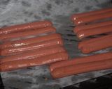 Foto del paso 3 de la receta: Salchichas con ajonesa y mini cruasanes