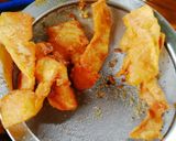 Gambar langkah 3 resipi Betik Muda Goreng Tepung.