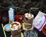 A picture of step 1 of Milk (Chocolate Milkshake).