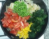 Foto del paso 7 de la receta: Fideos con vegetales