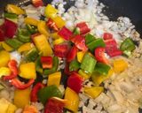 Foto langkah ke 4 dari resep Easy seafood paella.