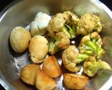 ডিম ফুলকপি (Dim foolkopi recipe in Bengali) রেসিপির ধাপ 2 ছবি