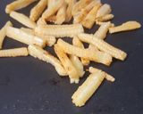 A picture of step 3 of Chinese Salad.
