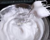 Hình bước làm 1 của món Hoa và bánh tặng cô ngày 20.11