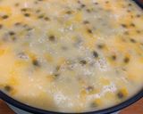 Foto del paso 4 de la receta: Cheesecake de maracuyá