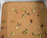 A picture of step 4 of Orange flavoured carrot pistachios cake.