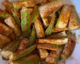 A picture of step 2 of Kaju Turiyanu shakCashew nuts and ridge gourd curry.