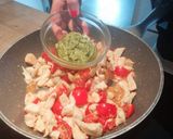 A picture of step 4 of Chicken Pesto Pasta with Mozzarella.