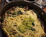 Foto del paso 8 de la receta: Fettuccini con carne de res, espinacas y salsa pesto
