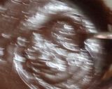 A picture of step 4 of Eggless muffin.