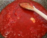 A picture of step 3 of Polpette in sugo - meatballs in a tomato sauce.