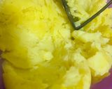 A picture of step 1 of Mashed Potatoes.