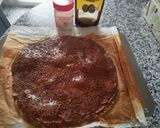 Foto del paso 6 de la receta: Pizza dulce con masa extrafina cubierta de chocolate y decorar a tu gusto