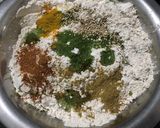 A picture of step 3 of Palak-Cheese square paratha.