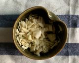 รูปขั้นตอนการทำที่ 2 ของ ใบเหลียงผัดไข่