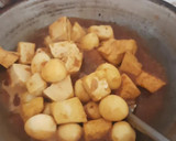 Foto langkah ke 4 dari resep Semur Telur Puyuh.